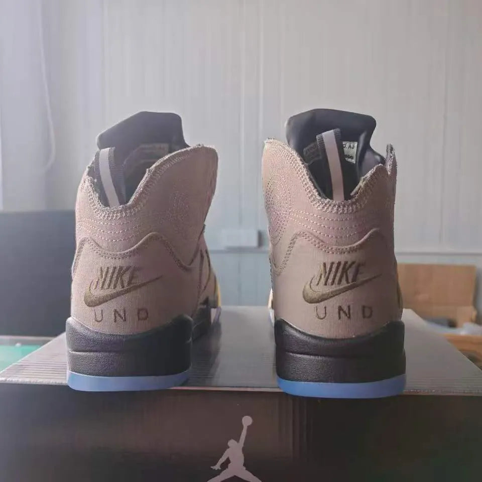 Undefeated x AJ 5 "Moon Fossil" Shoes Sneakers - nk0005595 image 5