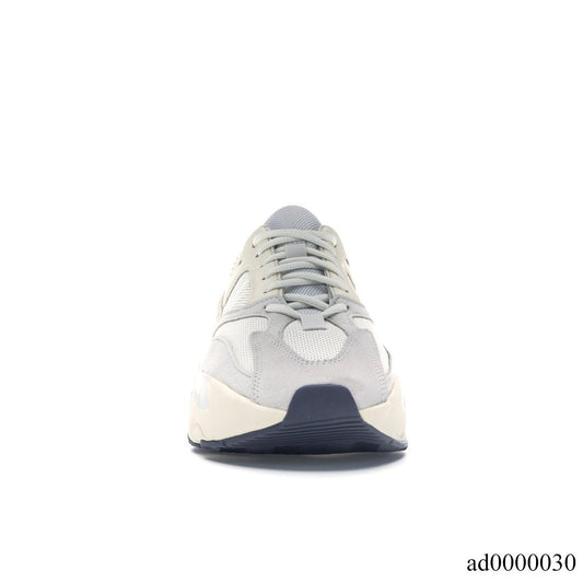 YzY Boost 700 Analog Shoes Sneakers - ad0000030 image 2