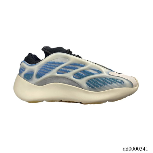 YzY 700 V3 Kyanite Shoes Sneakers - ad0000341 image 0