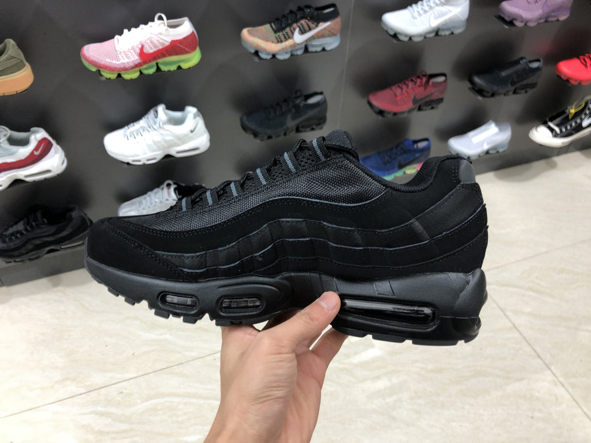 AM 95 Triple Black Shoes Sneakers - nk0000507 image 5