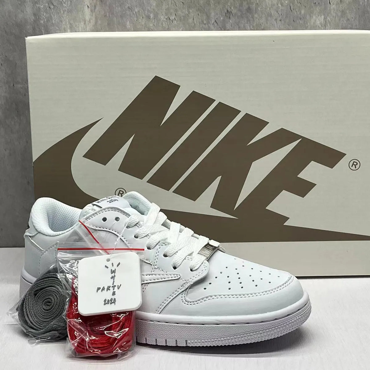 Travis Scott x AJ 1 Low White Party Shoes Sneakers - nk0004438 image 5