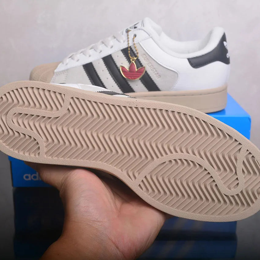 AD Superstar II "Core White / Core Black / Khaki Three" Shoes Sneakers - nk0005443 image 7