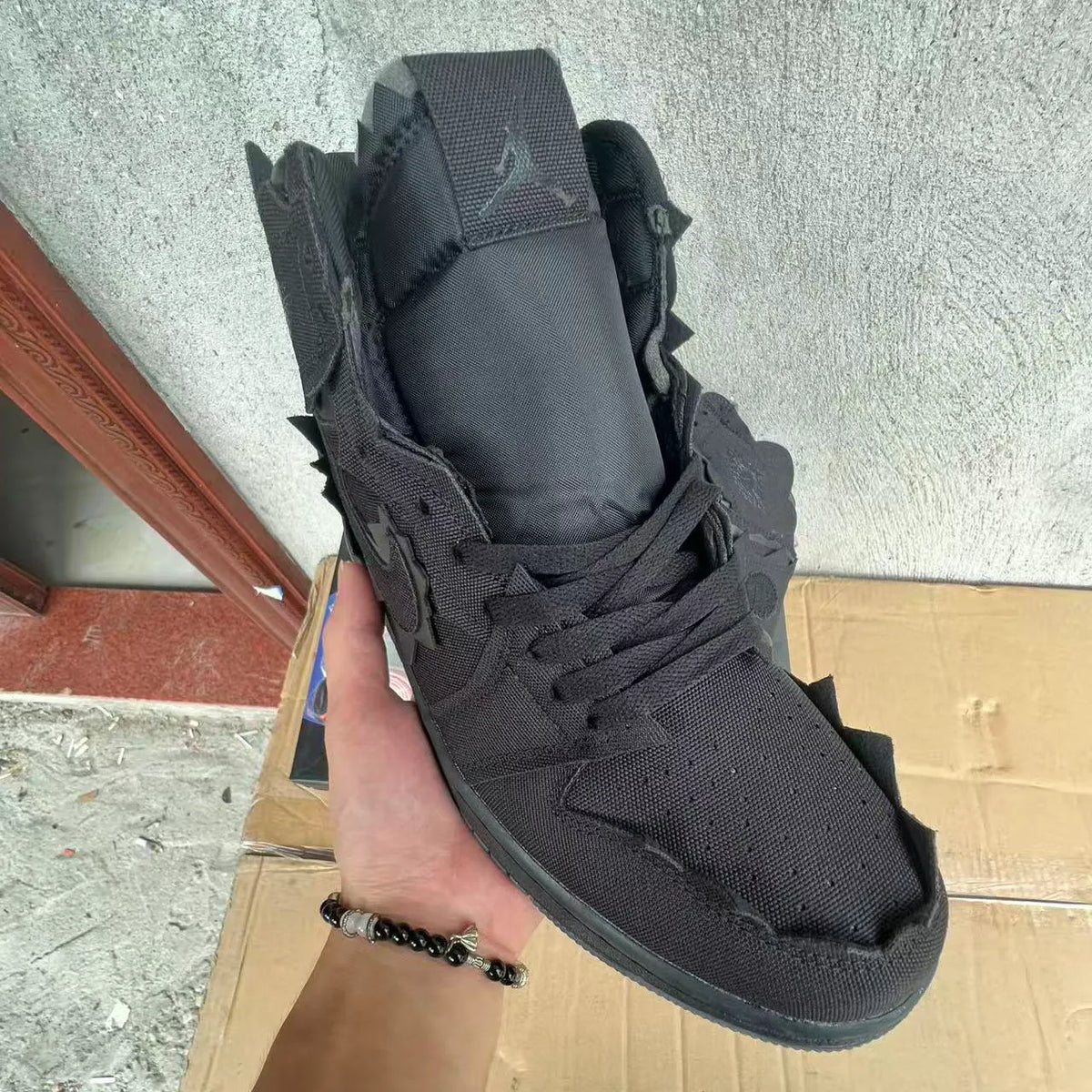 J Balvin x AJ 1 "Black" Shoes Sneakers – nk0005300 image 4