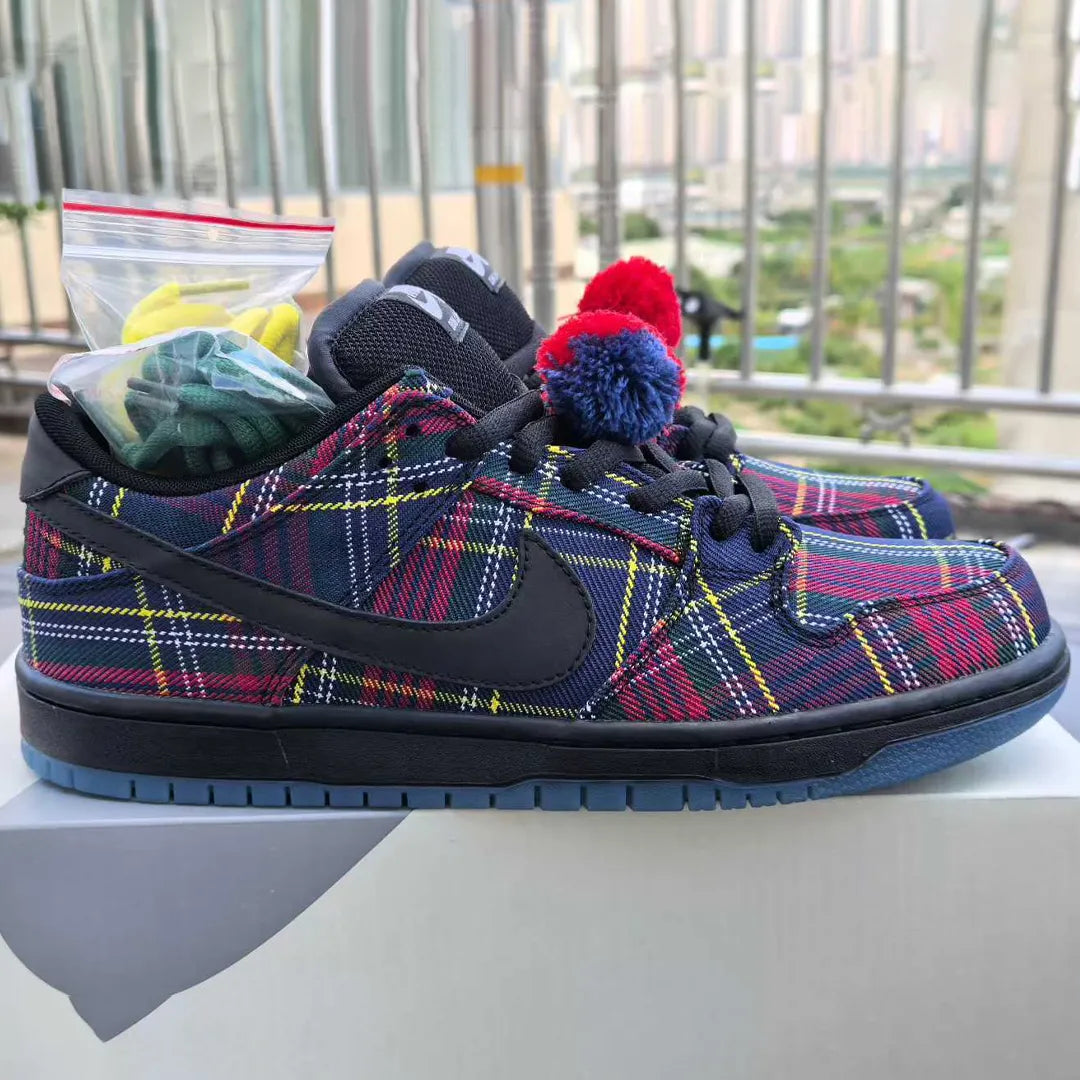 Nardwuar x Dunk Low SB Pro Tartan Shoes Sneakers - nk0004674 image 3
