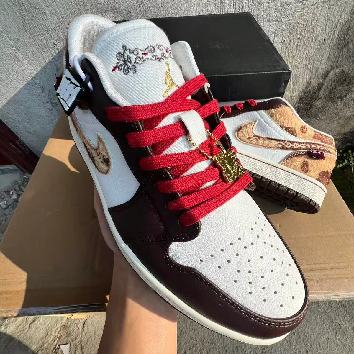AJ 1 Low SE Year of the Horse Shoes Sneakers – nk0004780 image 4