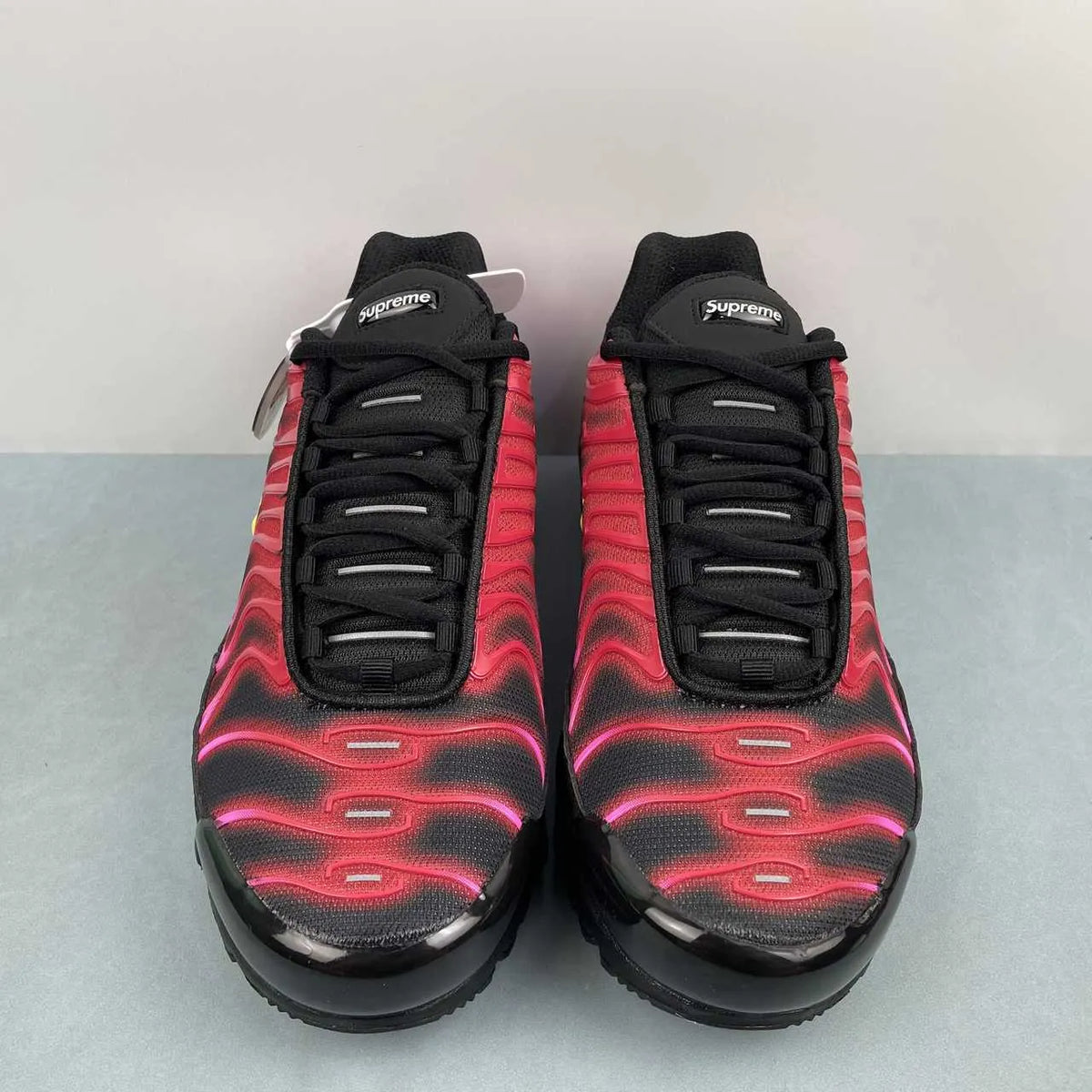 NK x SUP AM Plus TN University Red Shoes Sneakers - nk0005400 image 5