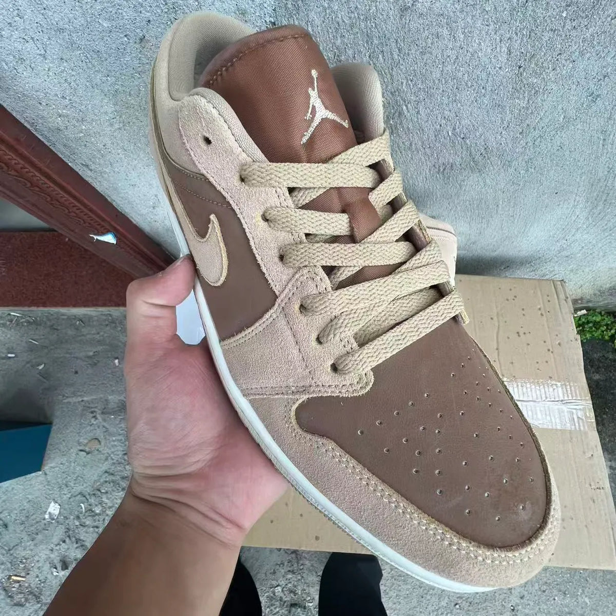 AJ 1 Low "Legend Medium Brown" Shoes Sneakers – nk0005312 image 3
