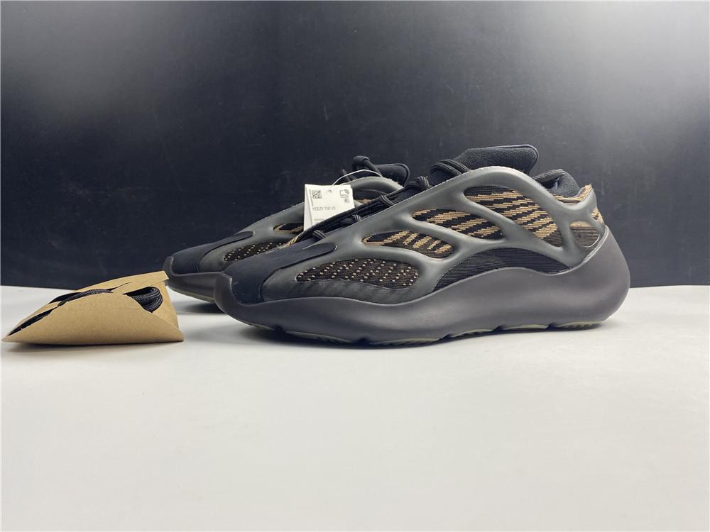 YzY 700 V3 Clay Brown Shoes Sneakers - ad0000323 image 8