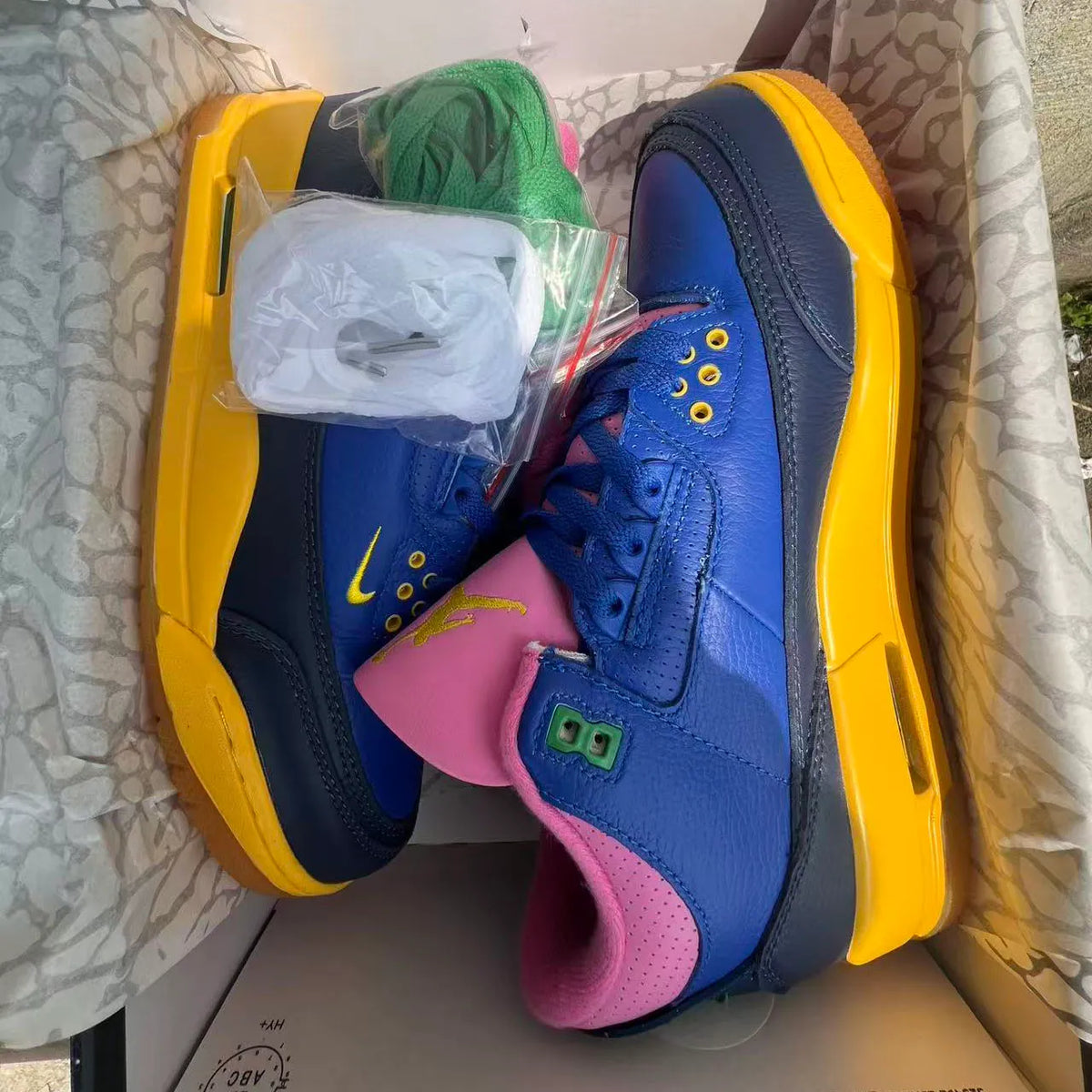 AJ 3 Retro OG "Brazil" Shoes Sneakers – nk0005280 image 5