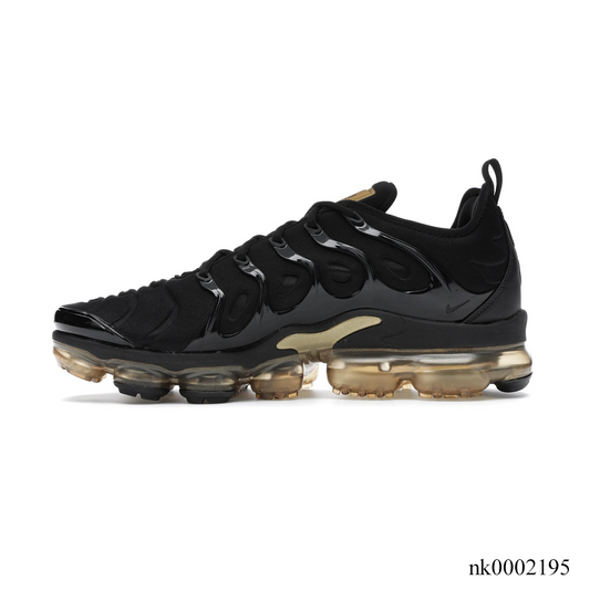 Air VaporMax Plus Black Metallic Gold Shoes Sneakers - nk0002195 image 2
