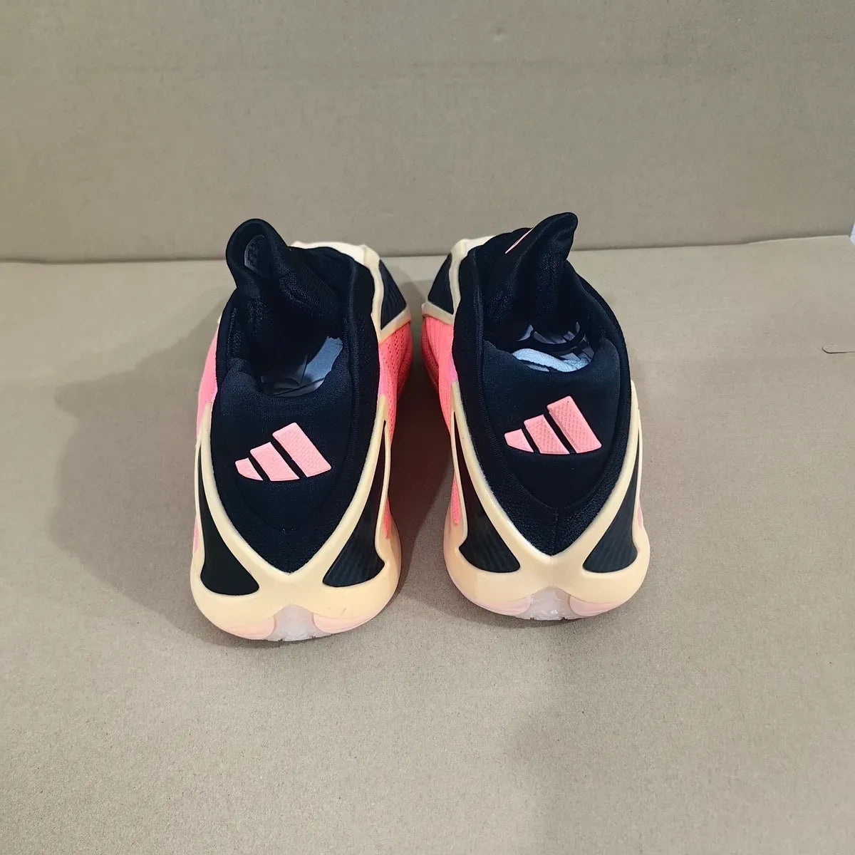 AE 2 With Love Shoes Sneakers - nk0004688 image 15