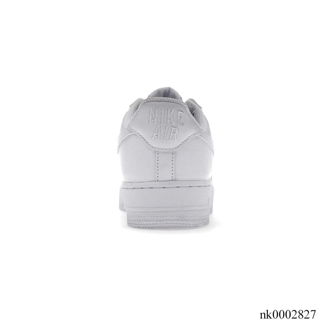 AF1 '07 Low Color of the Month Triple White Shoes Sneakers - nk0002827 image 4