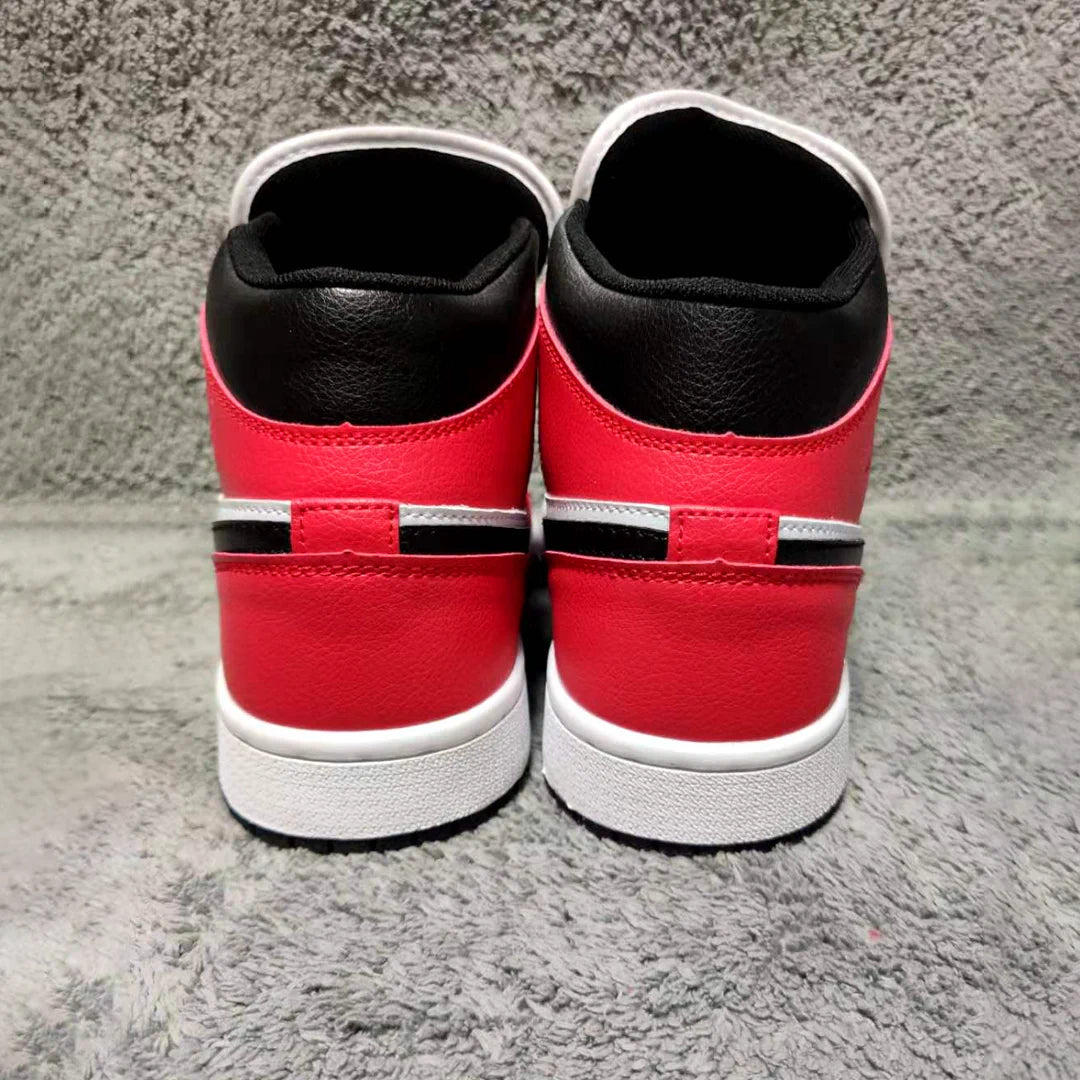 AJ 1 Mid Chicago Toe Shoes Sneakers – nk0004494 image 9