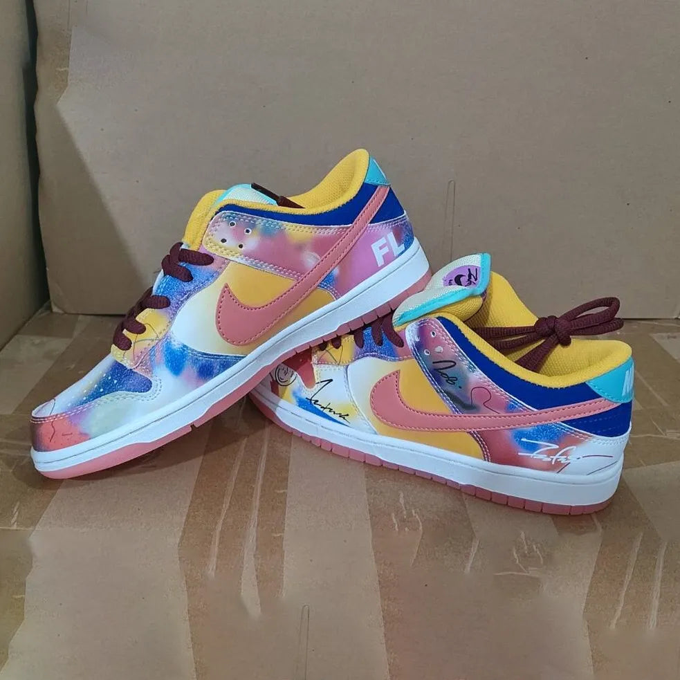 Futura x SB Dunk Low Shoes Sneakers - nk0004075 image 9