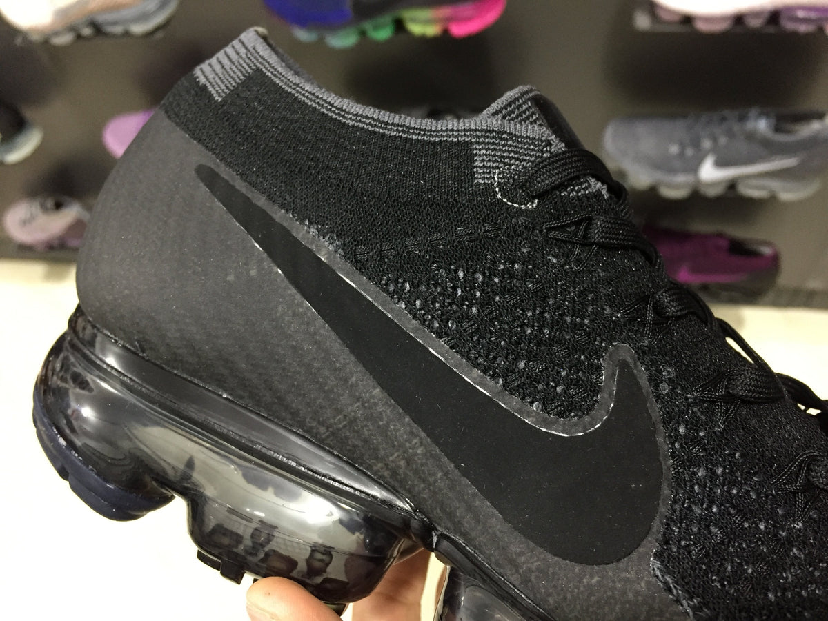 Air VaporMax Flyknit Black Dark Grey Shoes Sneakers - nk0000455 image 4