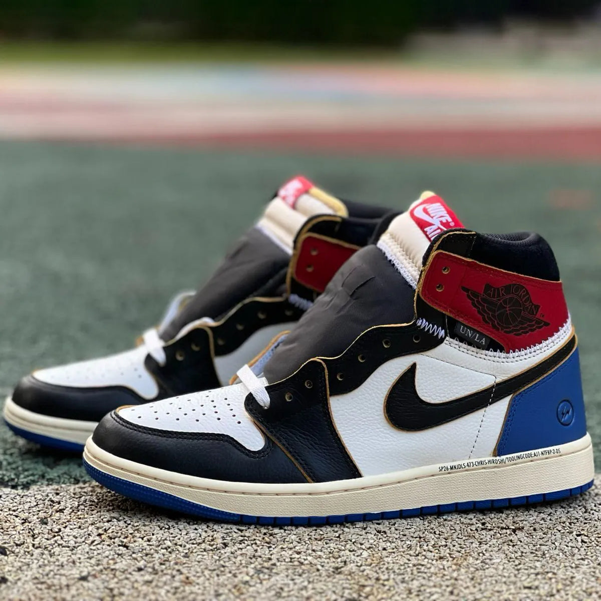 Fragment x Union LA x AJ 1 High OG Varsity Red Shoes Sneakers – nk0004749 image 4