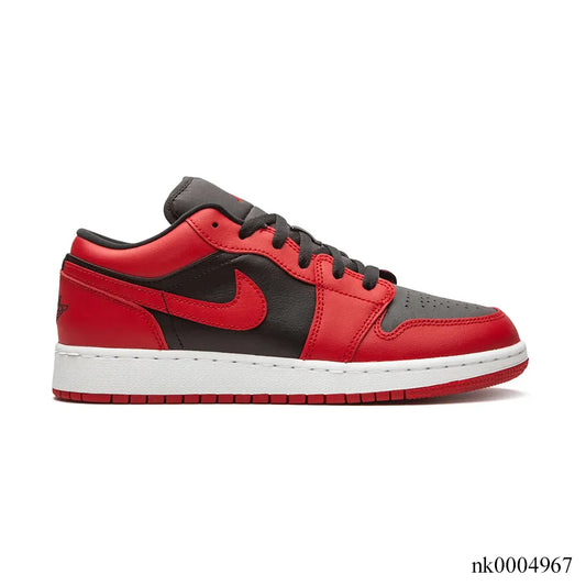 AJ 1 Low Reverse Bred Shoes Sneakers - nk0004967 image 0