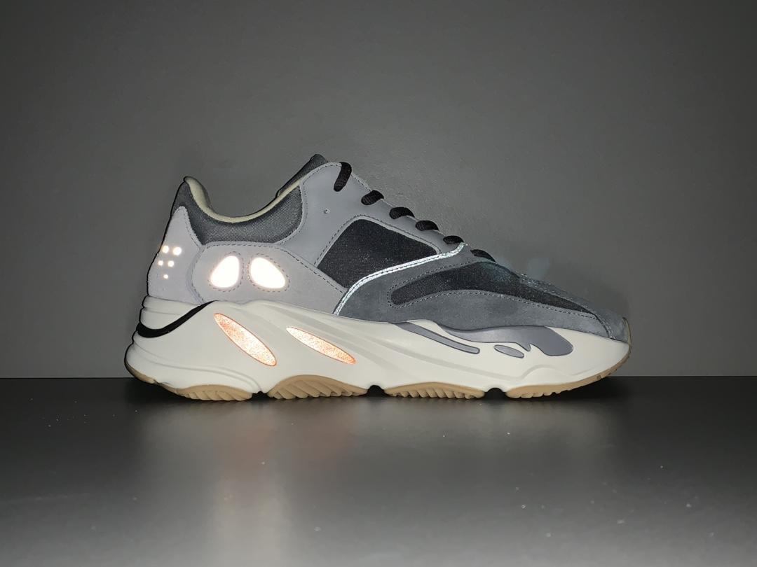 YzY Boost 700 Magnet Shoes Sneakers - ad0000032 image 8