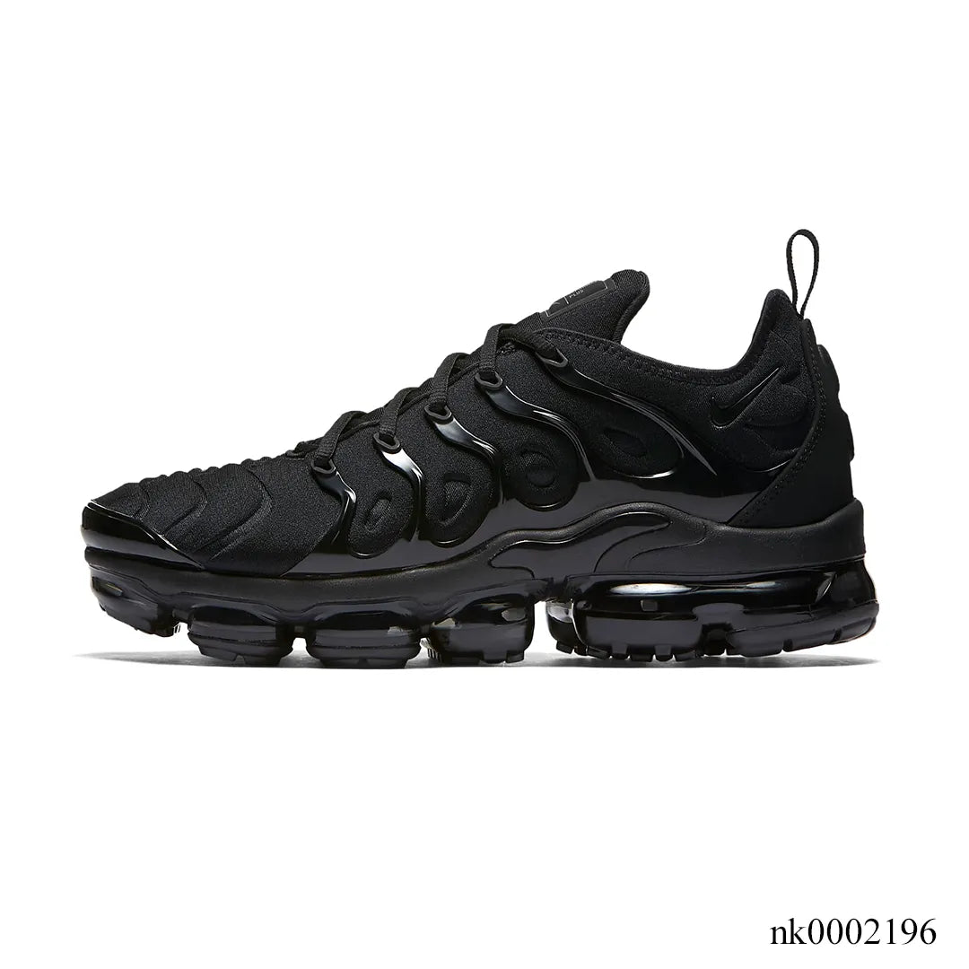 Air VaporMax Plus Triple Black Shoes Sneakers - nk0002196 image 1