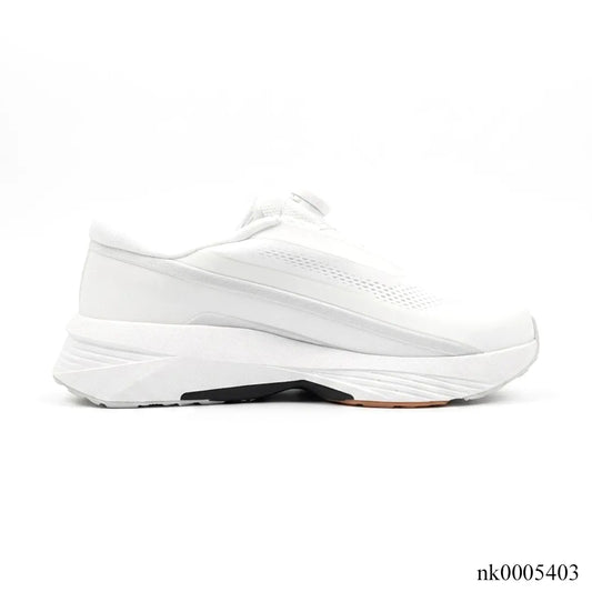 Descente D/F Wire (Dynamic Fluid Wire) Shoes Sneakers - nk0005403 image 0