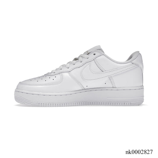 AF1 '07 Low Color of the Month Triple White Shoes Sneakers - nk0002827 image 2