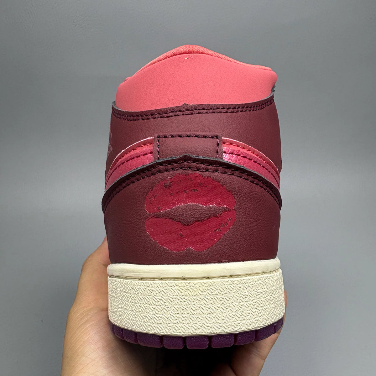 AJ 1 Mid SE 'Valentine's Day' Shoes Sneakers – nk0005313 image 3