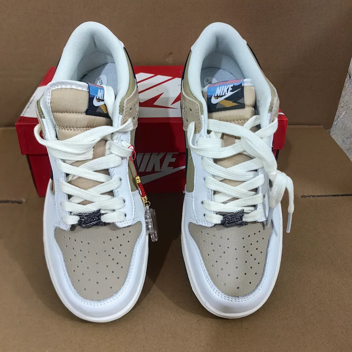 Dunk Low Year Of The Horse Shoes Sneakers - nk0004804 image 6