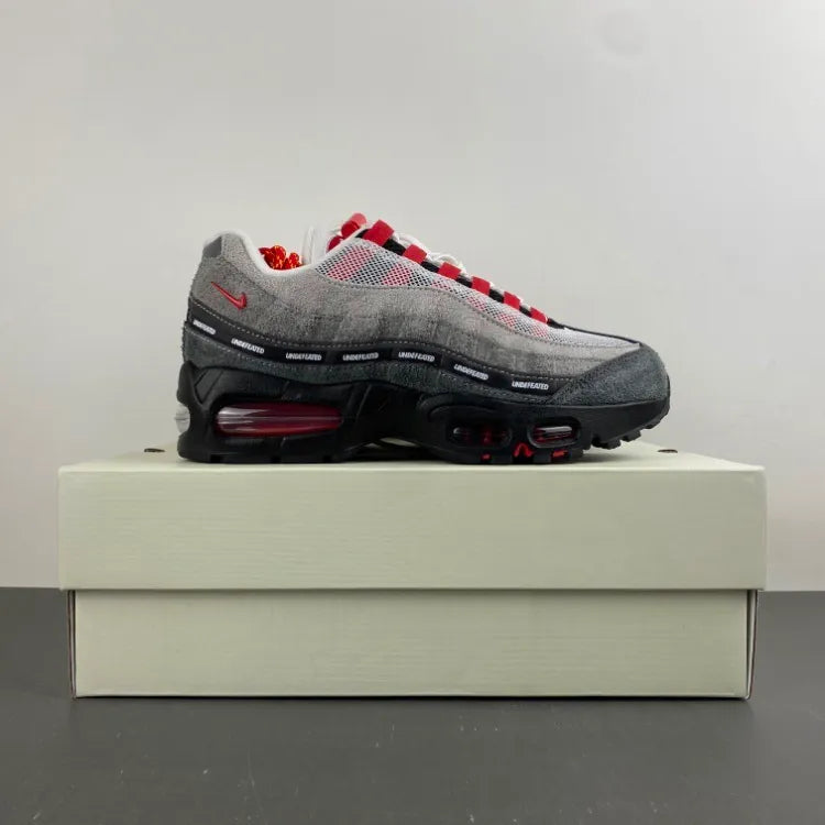AM 95 SP x Undefeated Geo Tokyo Bright Crimson Shoes Sneakers - nk0004959 image 7