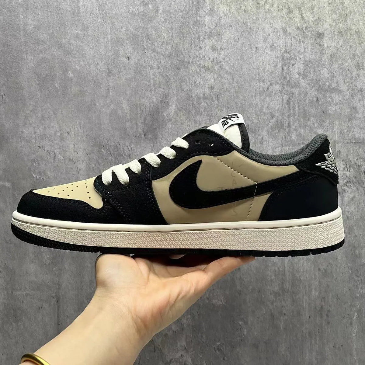 Travis Scott x AJ 1 Low OG Pale Vanilla Shoes Sneakers – nk0003938 image 7
