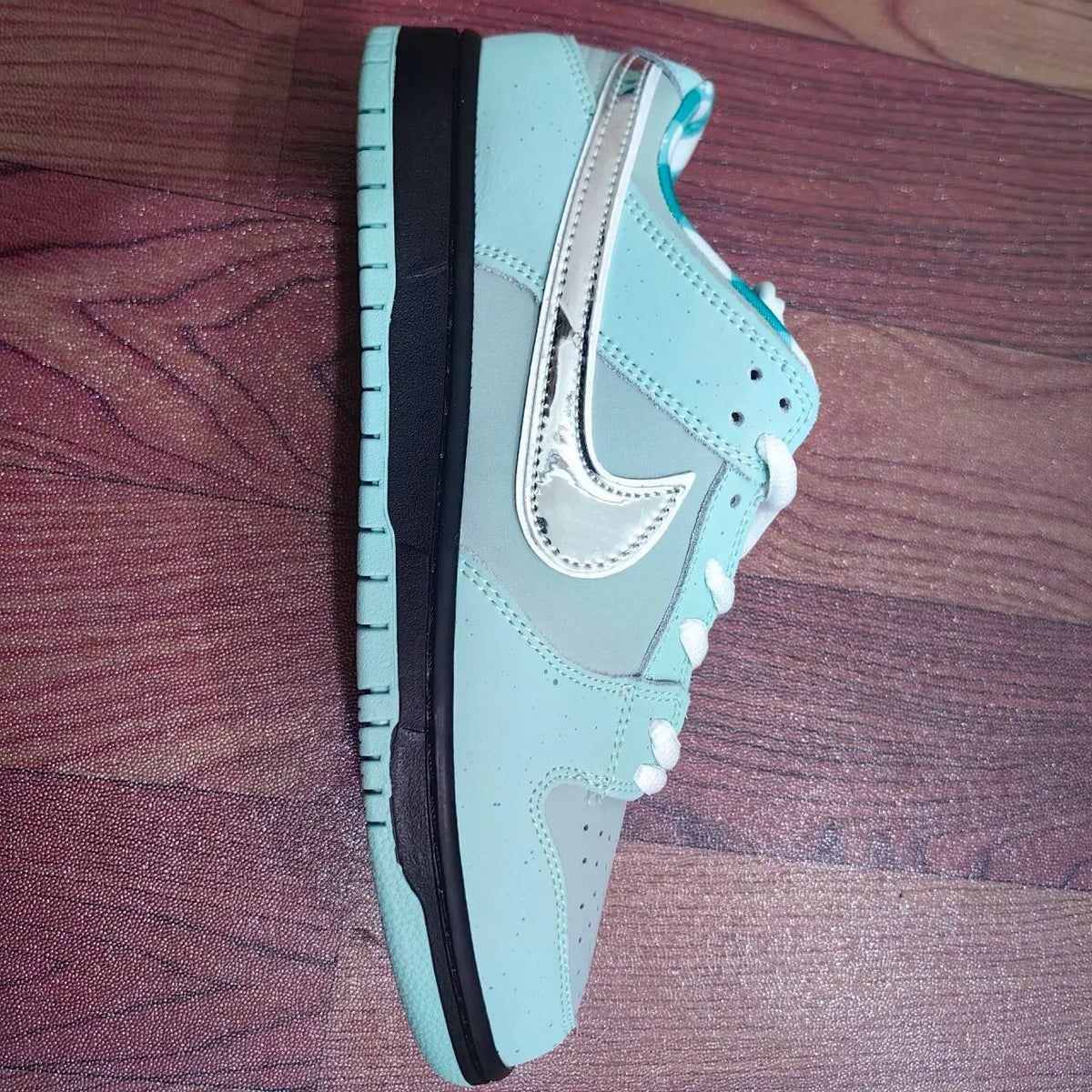 Concepts X SB Dunk LOW TIFFANY LOBSTER Shoes Sneakers - nk0004989 image 15