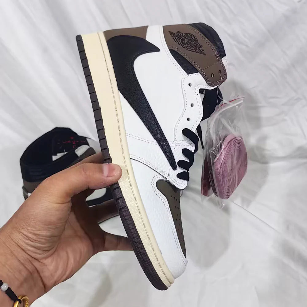 Travis Scott x AJ 1 High OG SP Reverse Mocha Shoes Sneakers – nk0004491 image 3