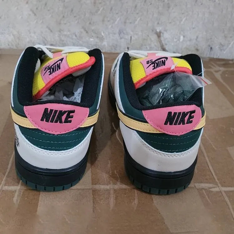 SB Dunk Low x Stussy BMW M3 Shoes Sneakers - nk0004138 image 7