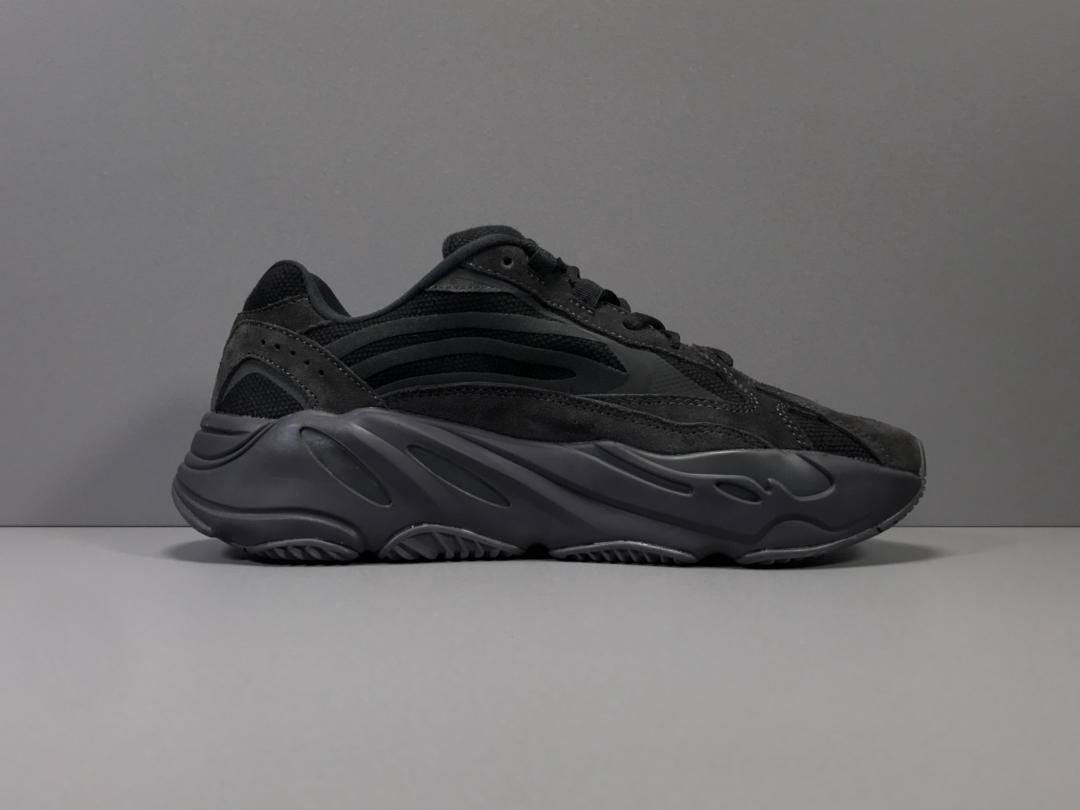 YzY Boost 700 V2 Vanta Shoes Sneakers - ad0000039 image 13