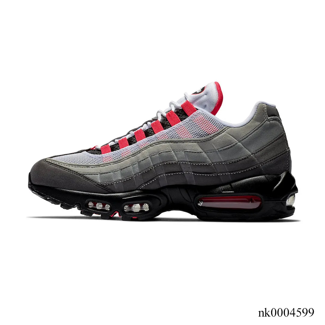 AM 95 Solar Red Shoes Sneakers - nk0004599 image 1