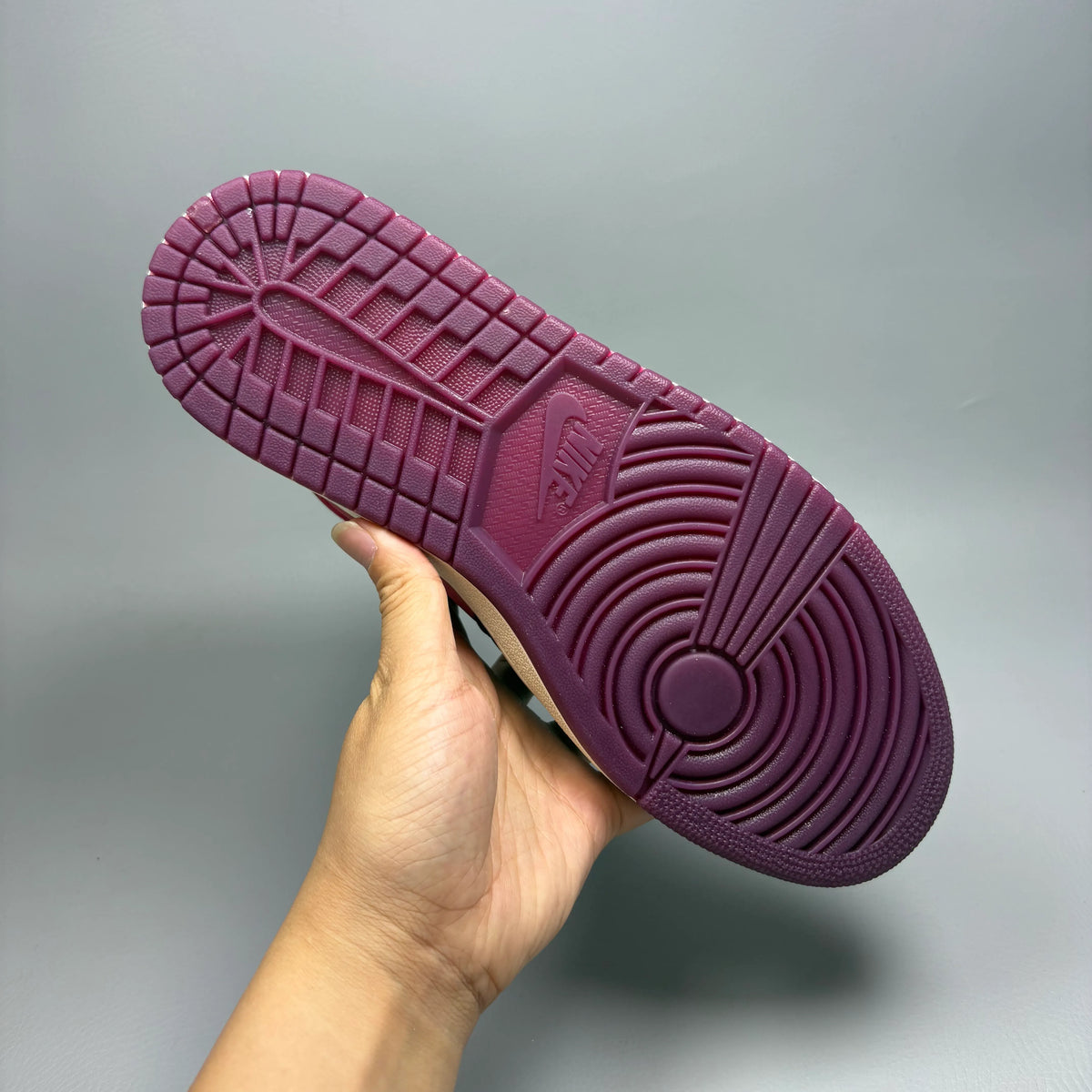 AJ 1 Mid SE 'Valentine's Day' Shoes Sneakers – nk0005313 image 5