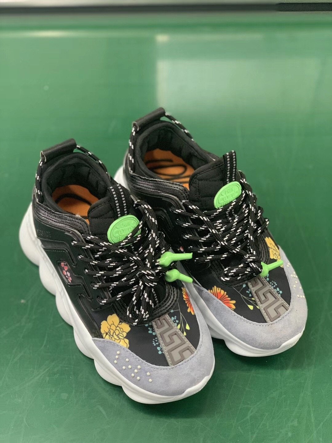 Chain Reaction Shoes Sneakers - ve0000059 image 5