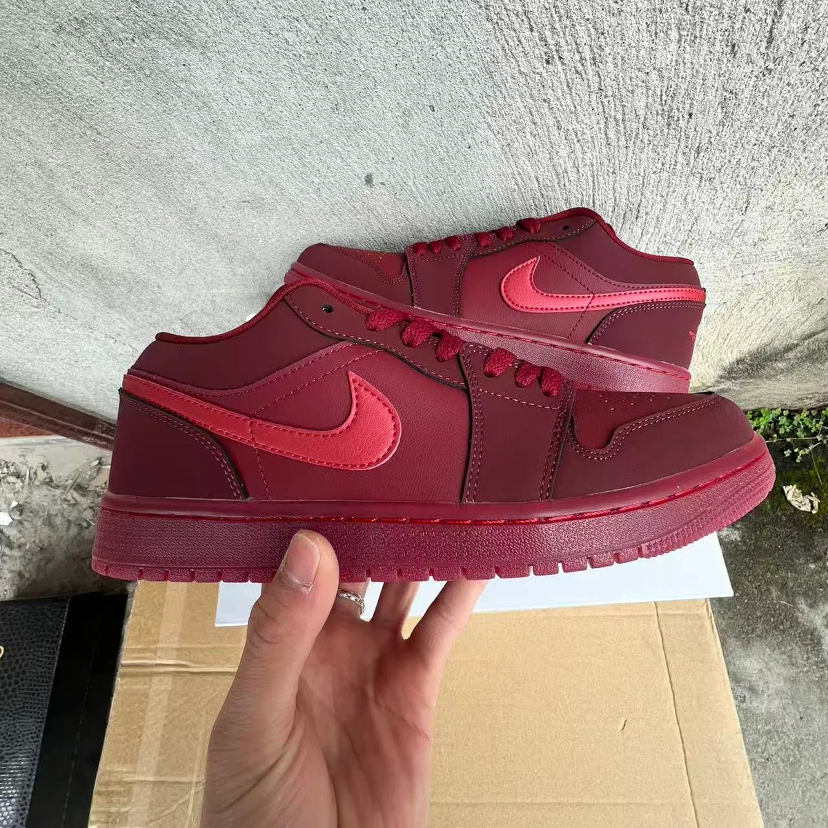 AJ 1 Low SE Valentine's Day (2026) Shoes Sneakers – nk0004908 image 9