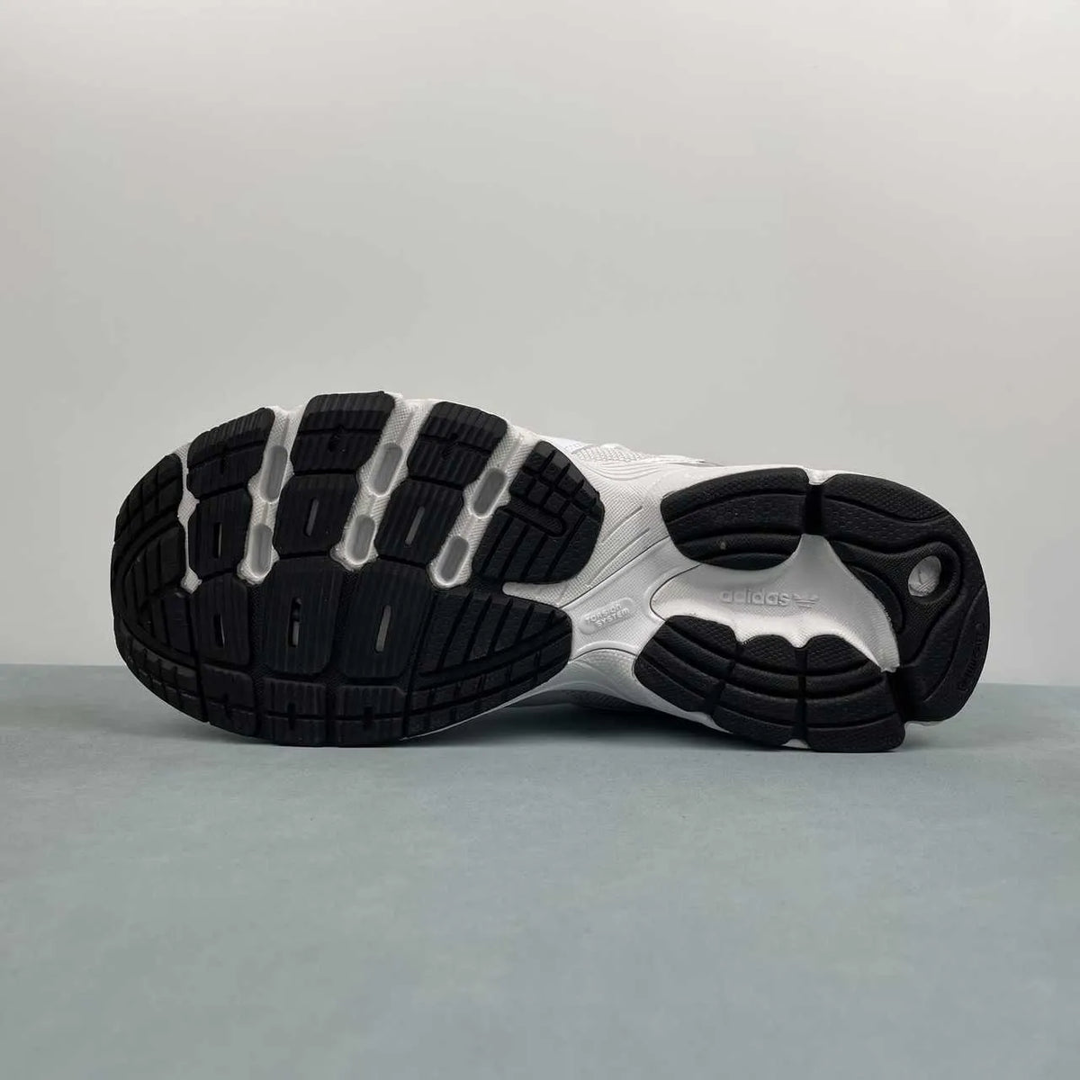 AD Astir Shoes Sneakers - nk0005341 image 18