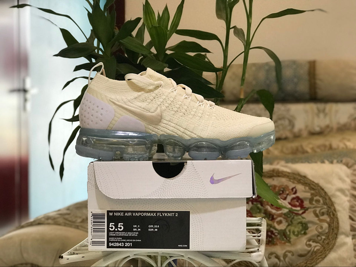 Air VaporMax 2 Light Cream (W) Shoes Sneakers image 12