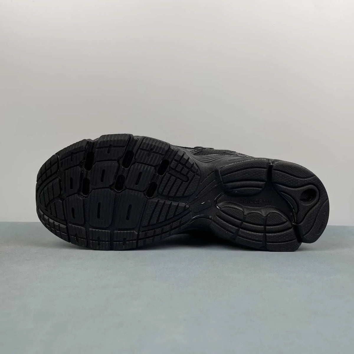 AD Astir Shoes Sneakers - nk0005342 image 18