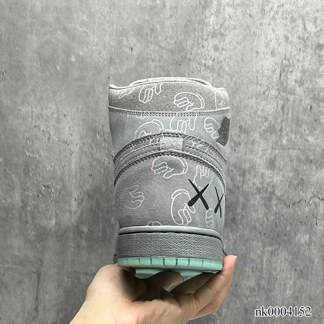 KAWS x AJ 1 High Cool Grey Shoes Sneakers - nk0004152 image 4