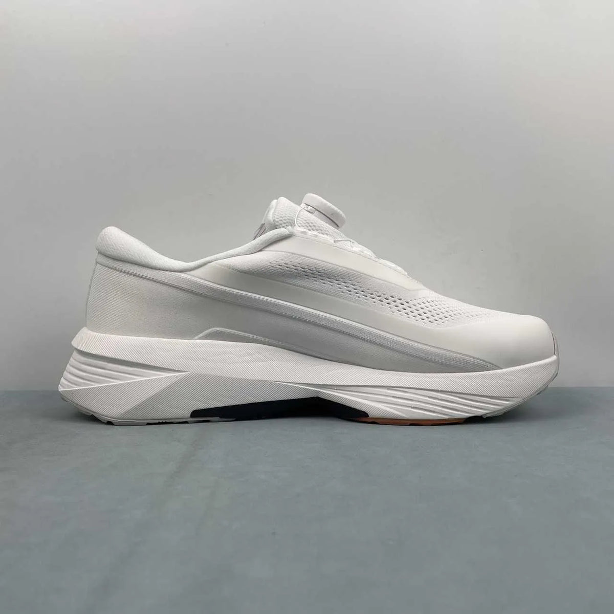 Descente D/F Wire (Dynamic Fluid Wire) Shoes Sneakers - nk0005403 image 3