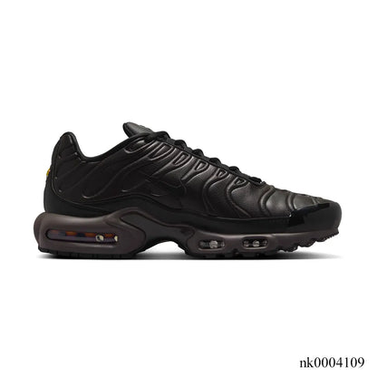 AM Plus Black Tea Shoes Sneakers - nk0004109 image 0