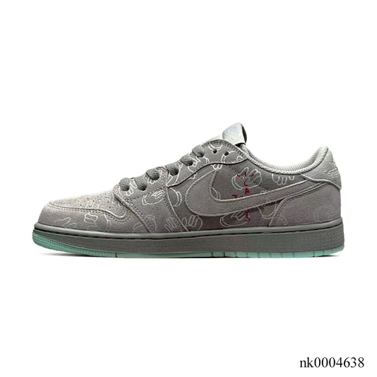 Travis Scott x KAWS x AJ 1 Low OG Cool Grey Shoes Sneakers – nk0004638 image 2