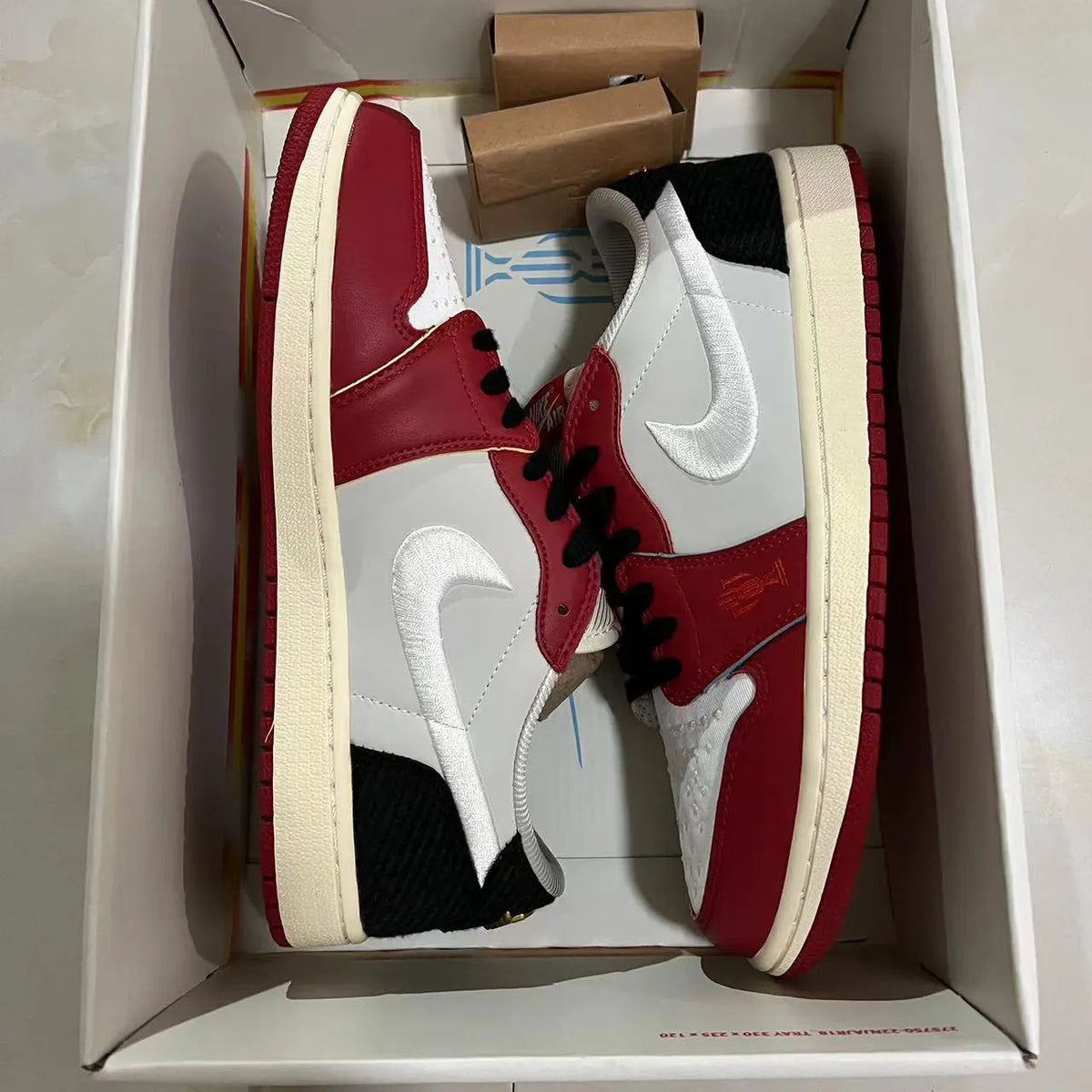 Trophy Room x AJ 1 Low OG (White Swoosh) Shoes Sneakers – nk0004773 image 11