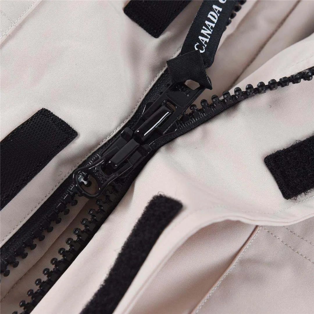 Canada Goose Down Jacket - CD0003