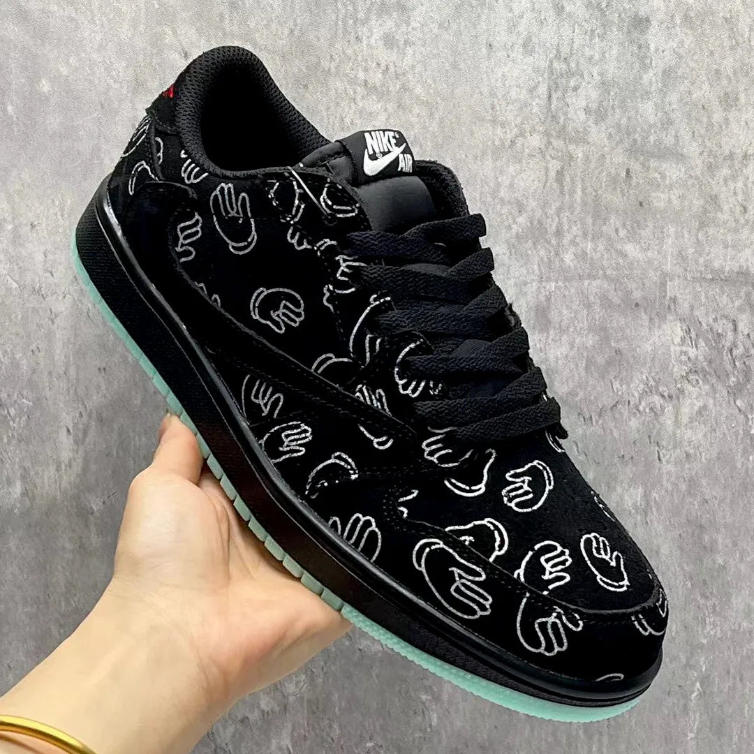 Travis Scott x KAWS x AJ 1 Low OG Black Shoes Sneakers – nk0004637 image 4