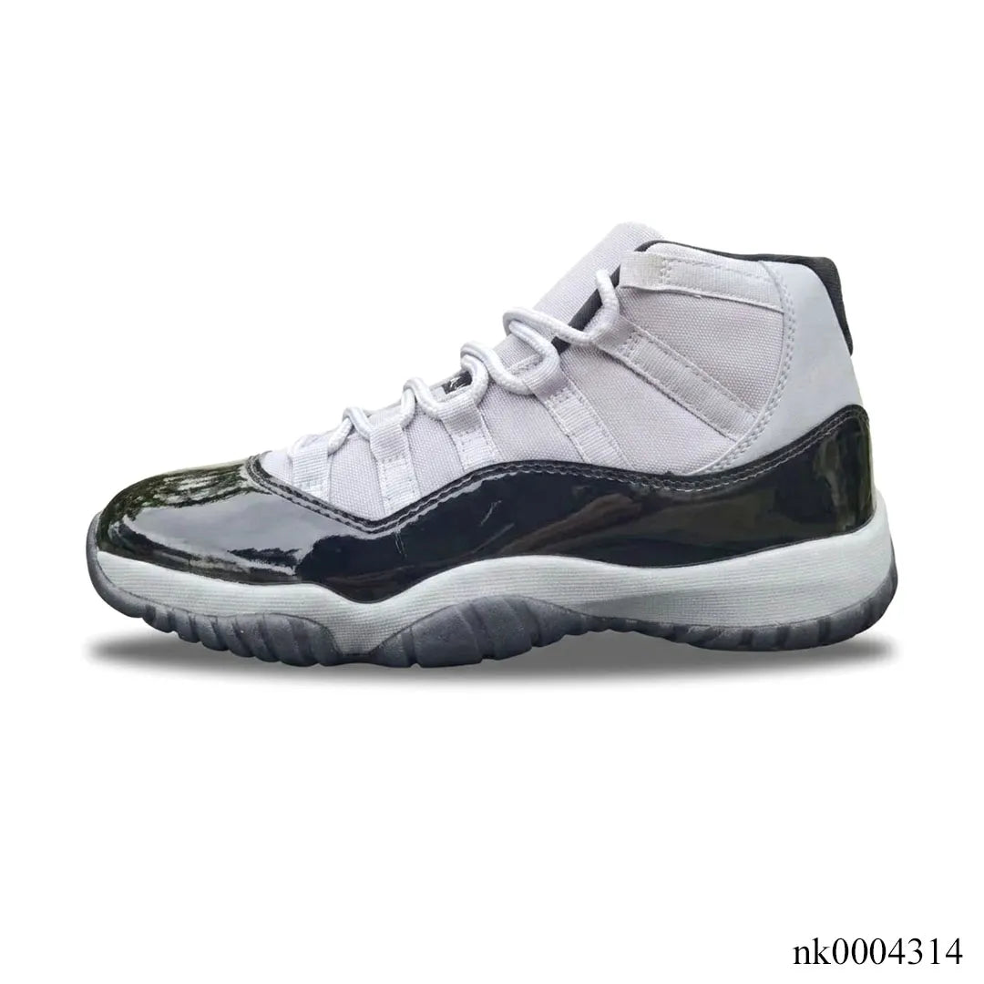 AJ 11 Grey Black Shoes Sneakers - nk0004314 image 1
