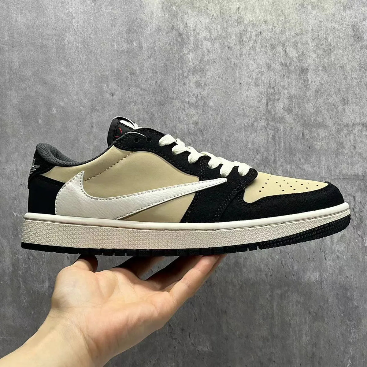 Travis Scott x AJ 1 Low OG Pale Vanilla Shoes Sneakers – nk0003938 image 8