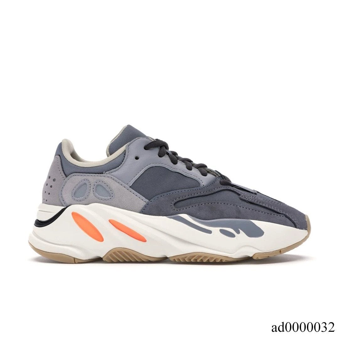 YzY Boost 700 Magnet Shoes Sneakers - ad0000032 image